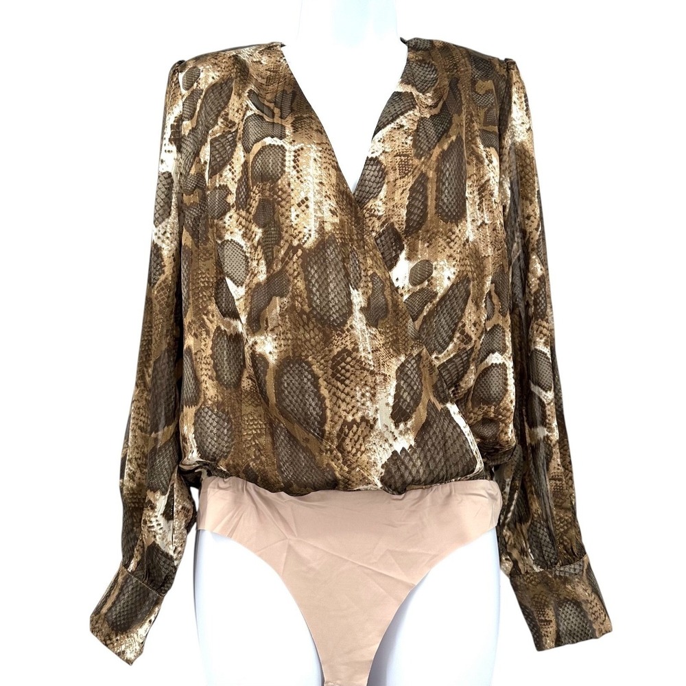 Strut‎ & Bolt Animal Print BodySuit Blouse Long Sleeve Wrap Women's Medium NWT